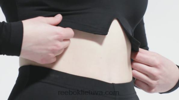 Reebok klasikinis polo džemperis ilgomis rankovėmis FTYF8669 juodas moterys