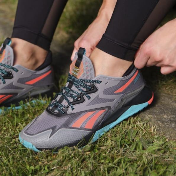 Reebok nano x2 tr adventure moteriški treniruočių bateliai FTYF8101 grynai pilka 5/šerdis juoda/klasikinė žalsva